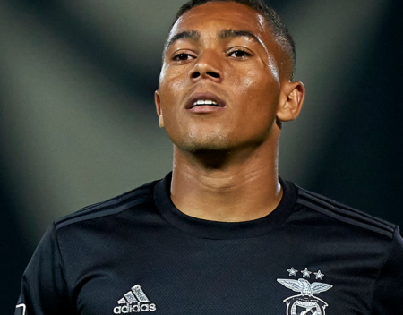 Carlos Vinicius: Tottenham in chats with Benfica over advance arrangement for striker 